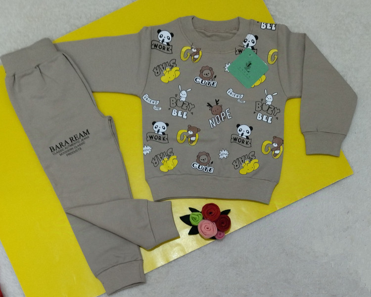 بلوز شلوار پسرانه سایز 35 تا 50 رنگ کرم خاکی