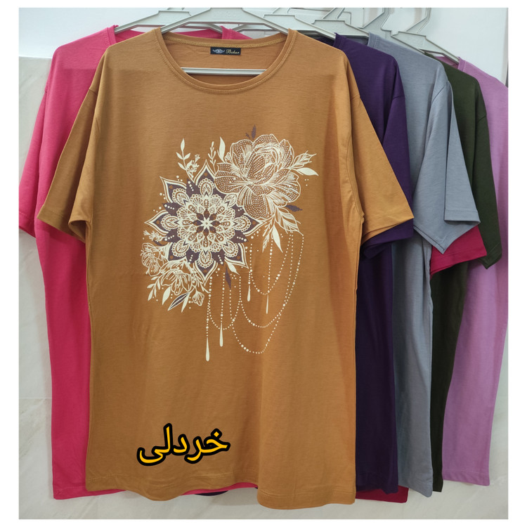 تیشرت نخپنبه خردلی طرح گل زنانه