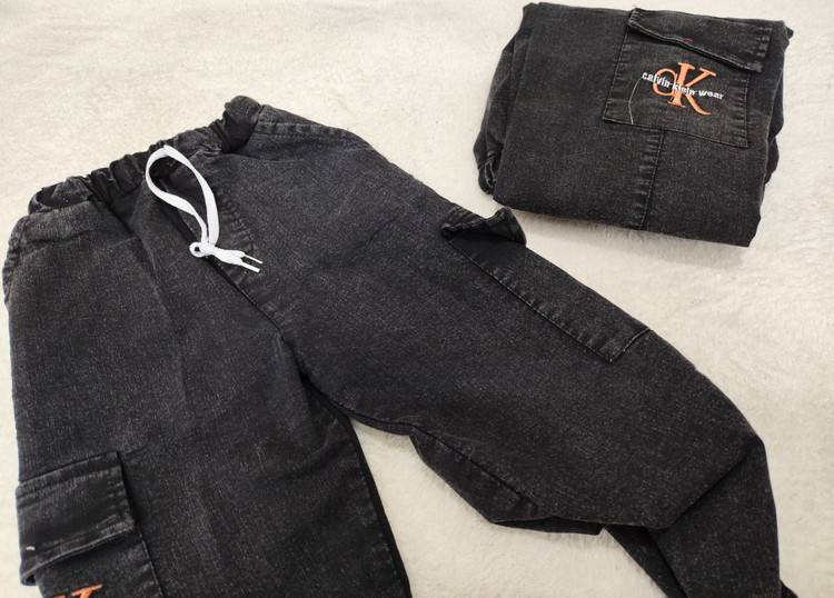 خرید شلوار لی پسرانه کمرکشی دمپاکش رنگ زغال سنگی