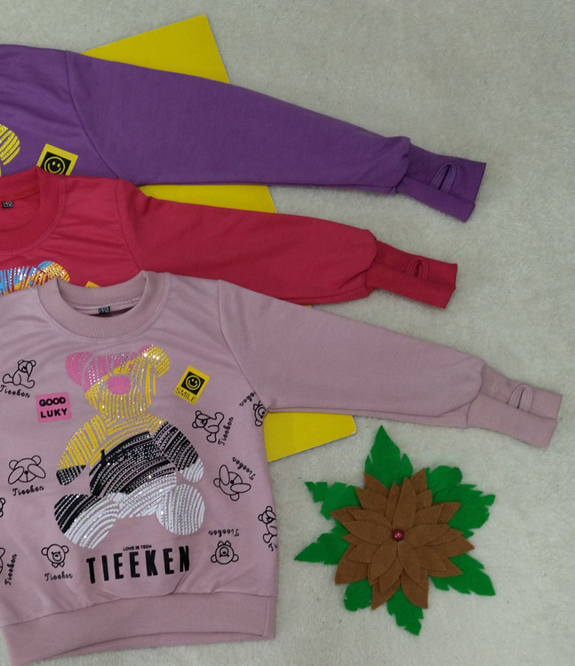 بلوز دخترانه طرح دار فینگردار پاییزه رنگ سرخ آبی