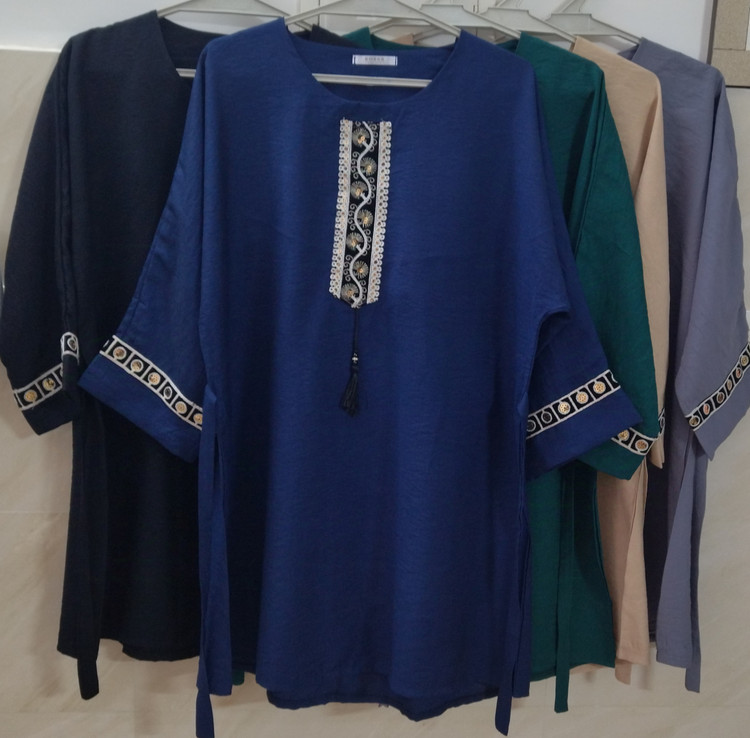 تونیک زنانه آستین سه ربع رنگ سورمه ای