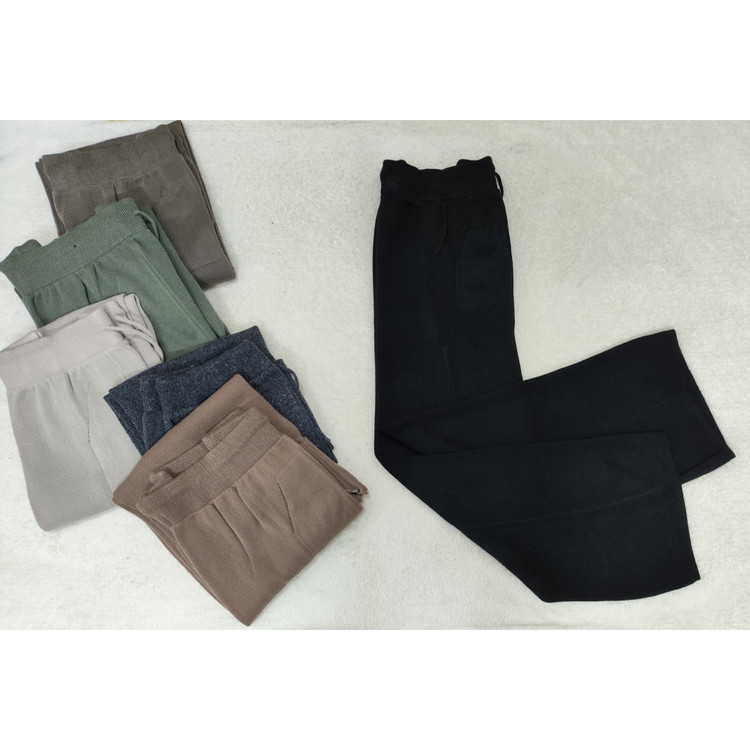 شلوار بافت زنانه جیب دار رنگ مشکی