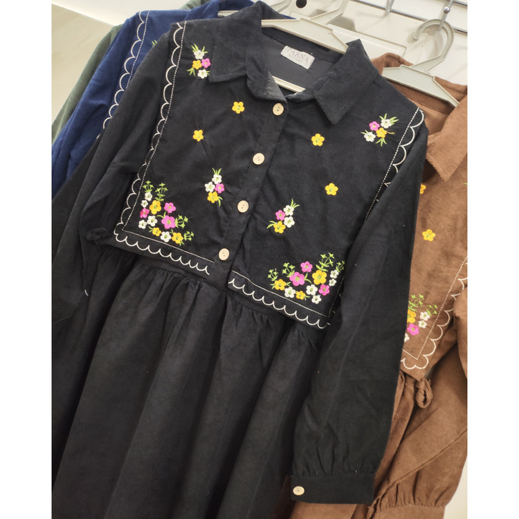 پیراهن زنانه مخمل کبریتی قواره بزرگ رنگ مشکی