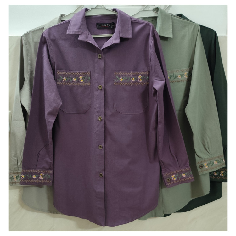 مانتو زنانه الیاف کتان گلدوزی شده جلو دکمه