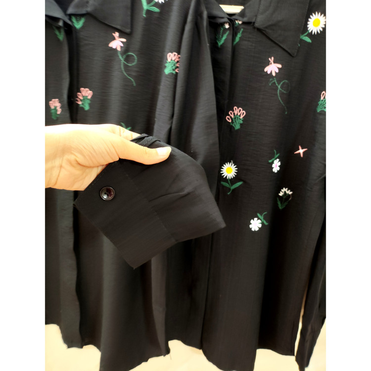 خرید مانتو زنانه مشکی طرح بابونه