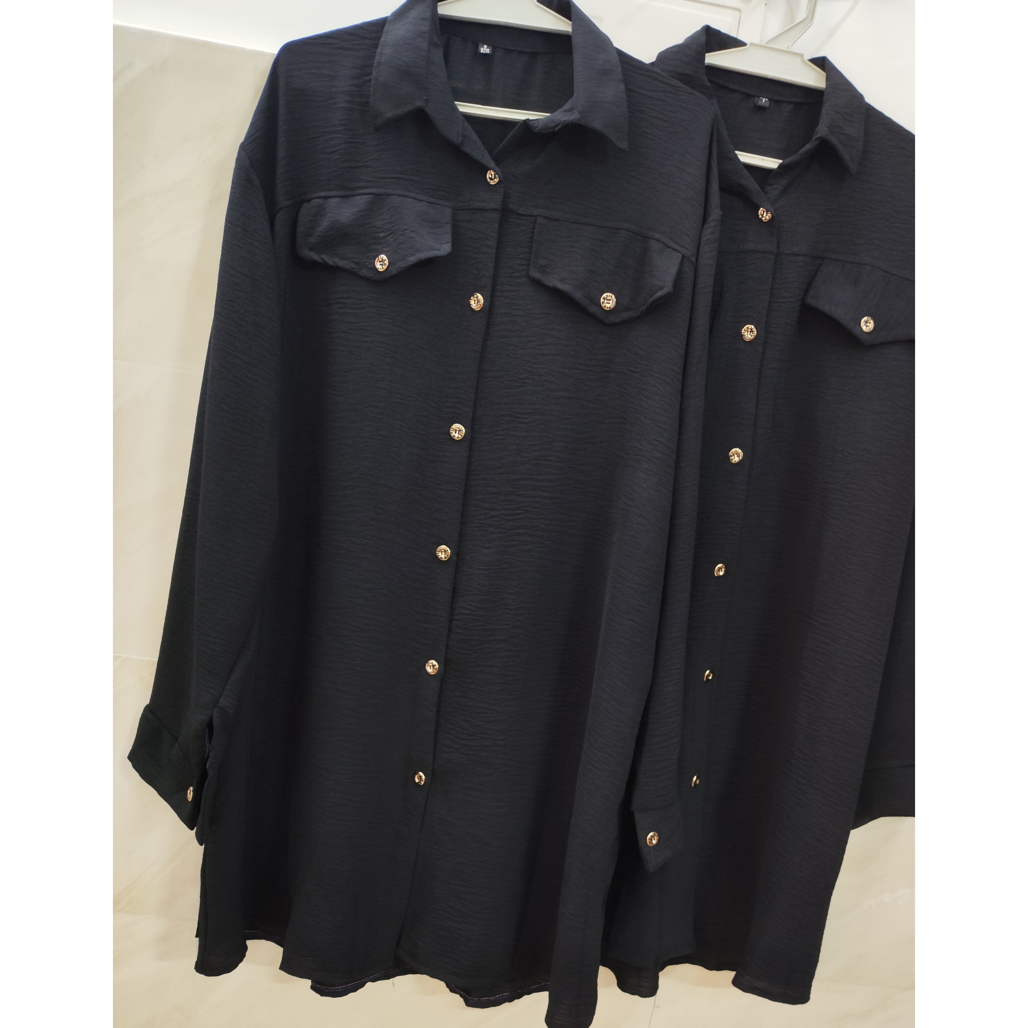 مانتو زنانه مشکی ابروبادی جلو دکمه