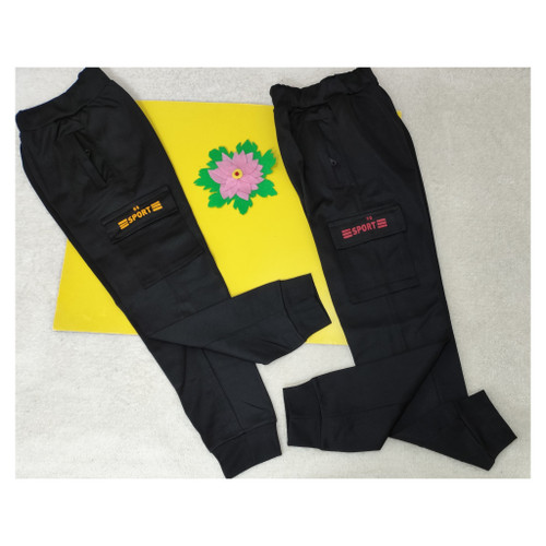 شلوار پسرانه کمرکش دمپا مچ جیب دار رنگ مشکی جنس فلامنت