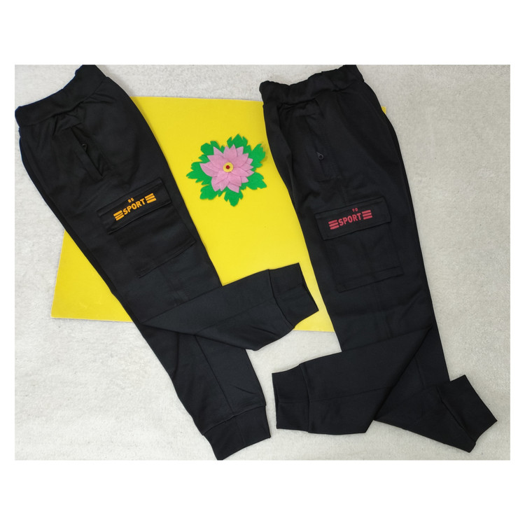 شلوار پسرانه کمرکش دمپا مچ جیب دار رنگ مشکی جنس فلامنت