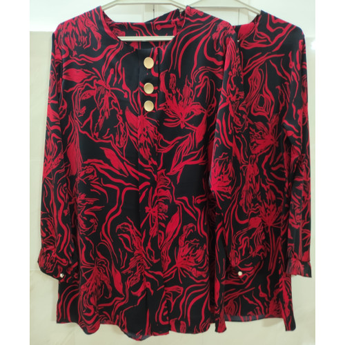 شومیز مجلسی زنانه طرح دار یقه گرد سایز بندی بزرگ جنس کرپ الیزه