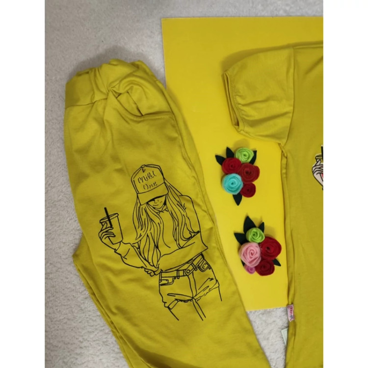 خرید تیشرت شلوار ست دخترانه رنگ زیتونی طرح دو دختر سایز 65