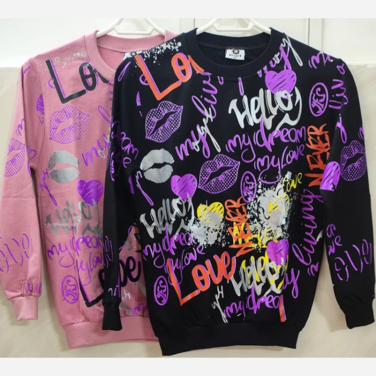 بلوز دخترانه آستین بلند طرحدار جنس دورس یقه گردسایز 65 رنگ مشکی