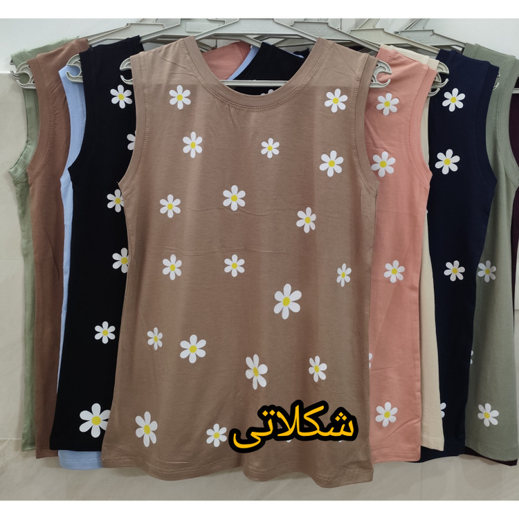 تاپ زنانه آستین حلقه ای یقه گرد جنس نخ پنبه طرح گل بابونه شکلاتی